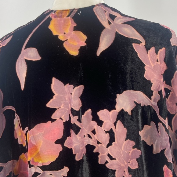 Woven heart black velvet flocked burnout fall tones duster drape close front - Picture 10 of 16